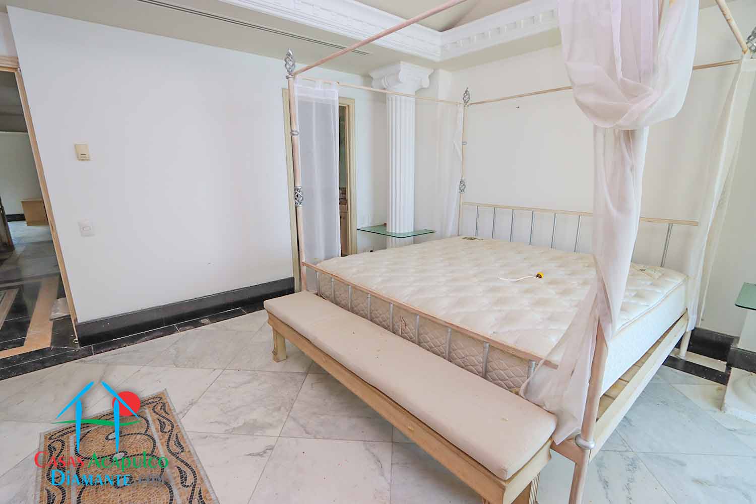 Maralago E 1201 - Recámara principal después de Otis 4